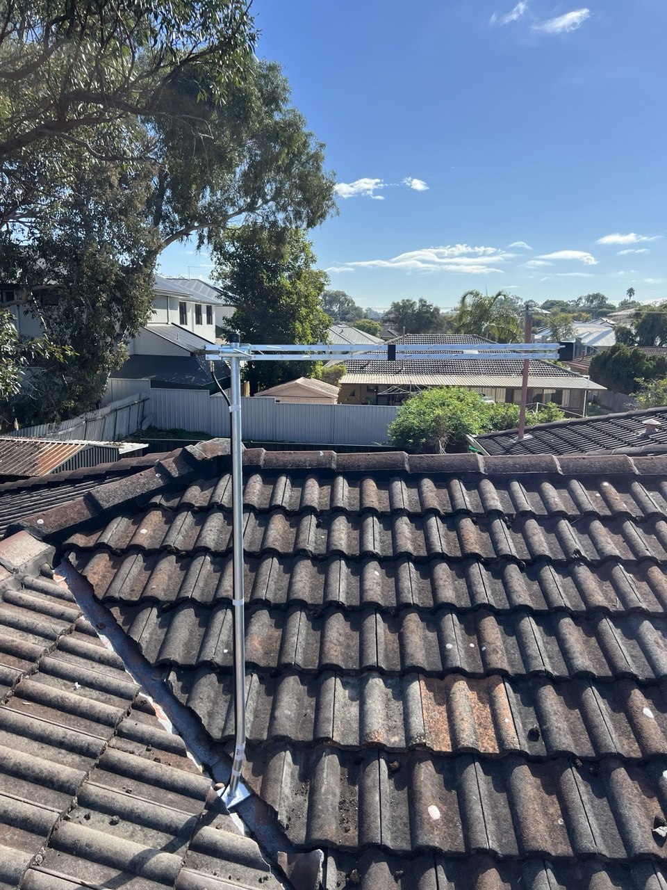 Rooftop antenna installation Perth