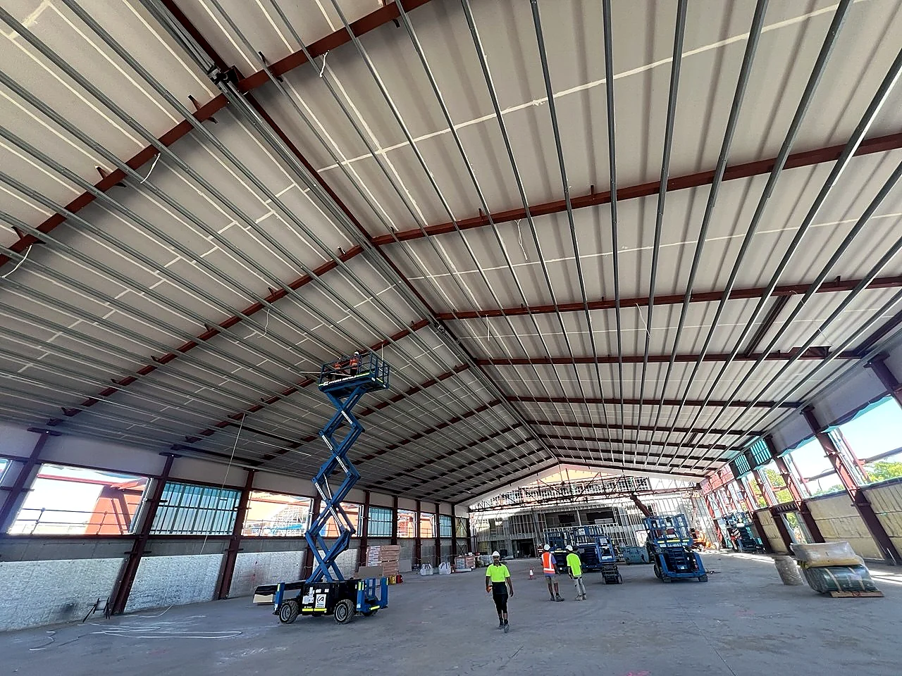 Commercial overhead installation in steel-framed space